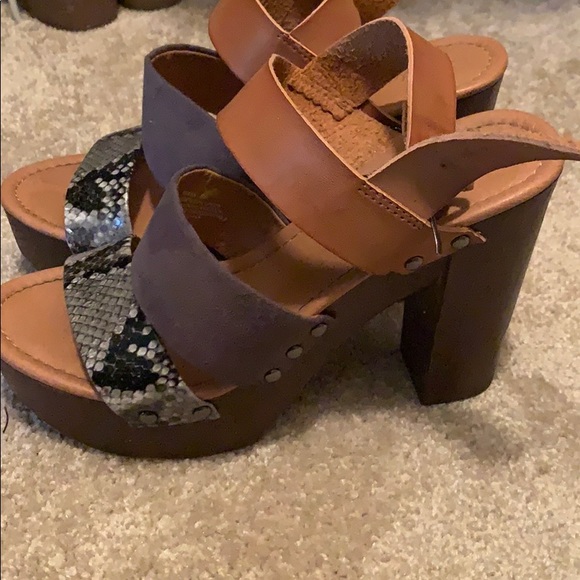 Madden girl heels - Picture 2 of 3